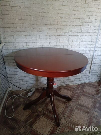 Стол из массива