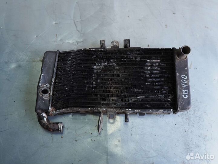 Радиатор охлаждения двигателя Honda cb 400