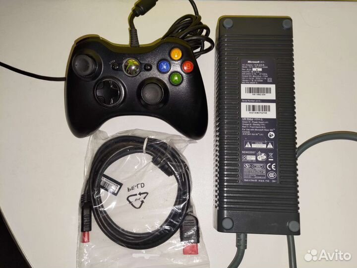 Игровая консоль Xbox 360