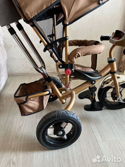 Детский велосипед трехколесный с ручкой