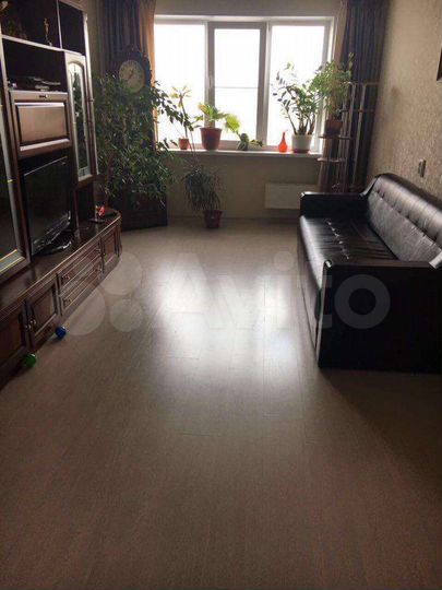 2-к. квартира, 76 м², 7/9 эт.