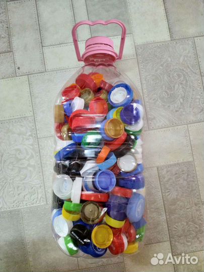 Пробки от пластиковых бутылок