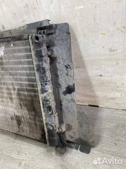 Радиатор основной Renault Symbol