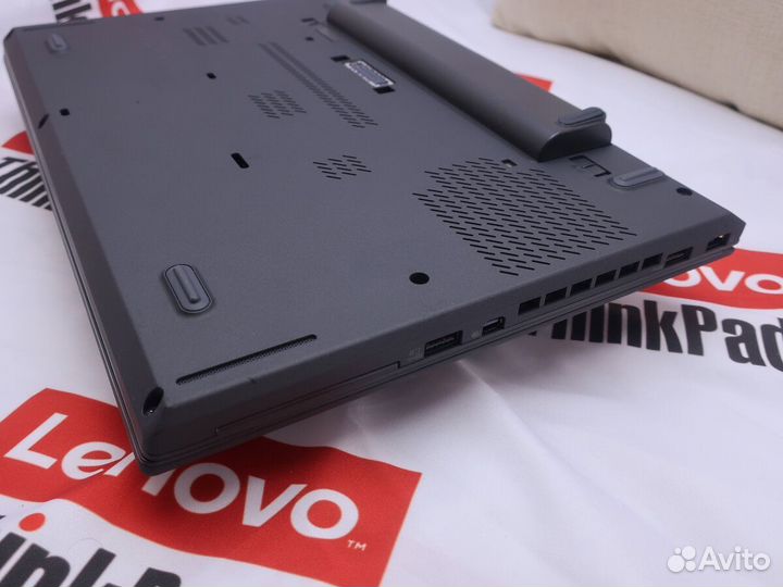 Ультрабук Lenovo ThinkPad IPS i5-6300U 8Gb 256SSD