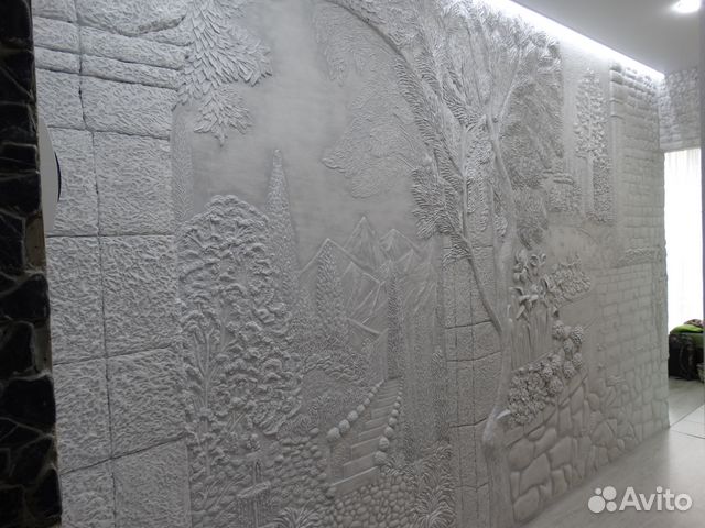 Барельеф, картины, панно