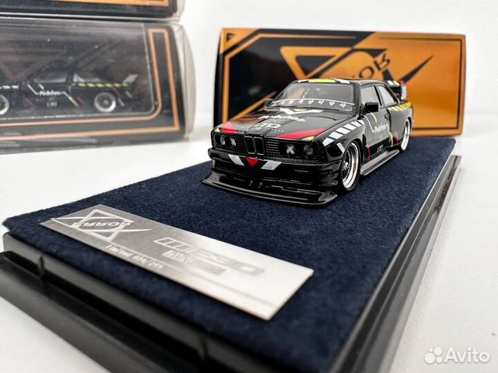 Коллекционная модель 1:64 BMW E30 error404