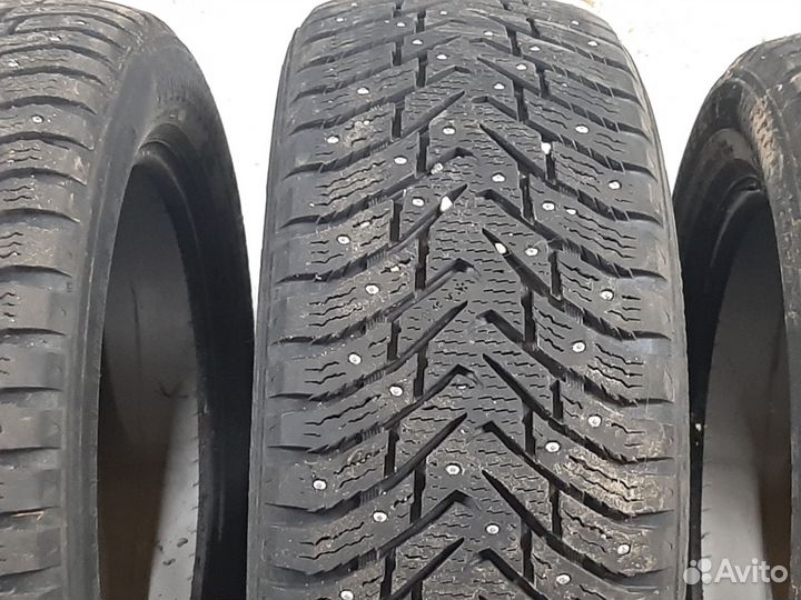 Nokian Tyres Hakkapeliitta 8 235/55 R18