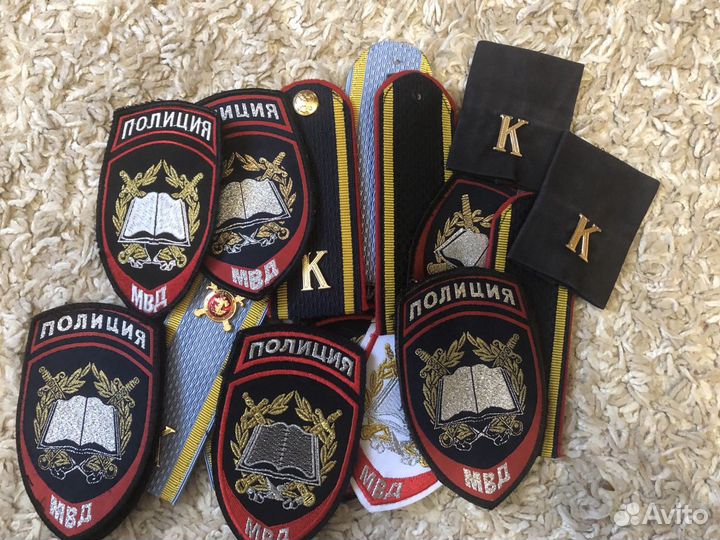 Шевроны и погоны курсанта