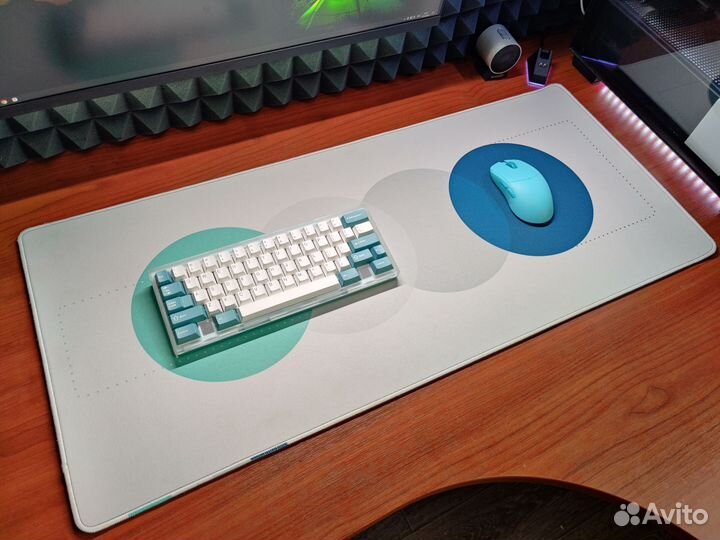 Qk60 green клавиатура и коврик