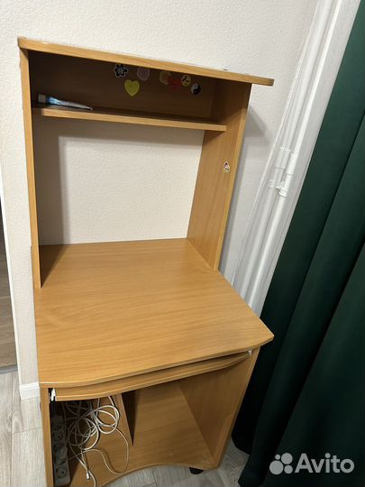 Компьютерный стол