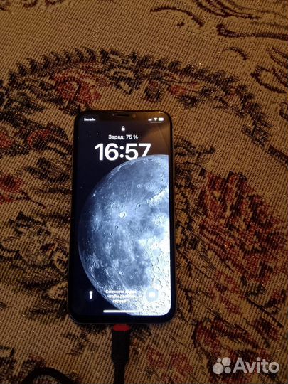 iPhone X, 256 ГБ