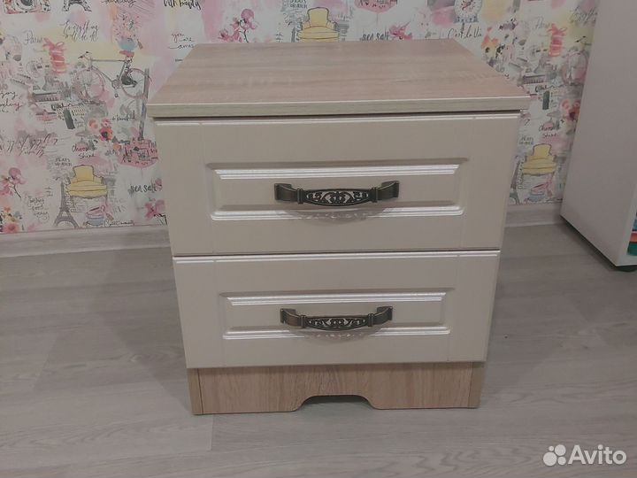 Тумба прикроватная бу
