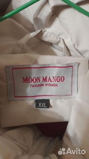 Жилетка женская, стильная с капюшоном