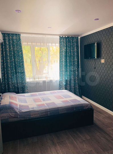 2-к. квартира, 43 м², 1/5 эт.