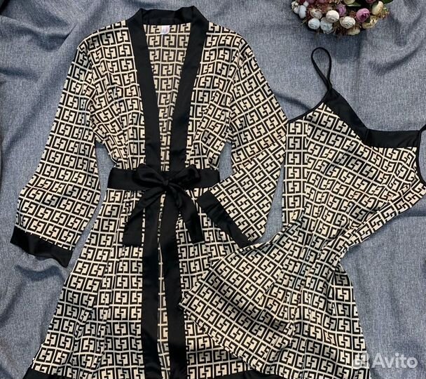 Халат женский