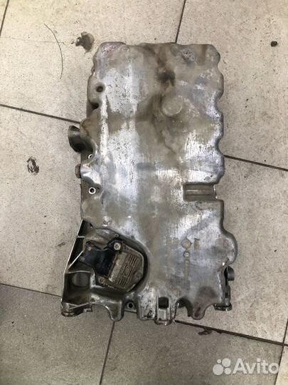 Масляный поддон датчиком уровня масла 2.0 FSI BVY