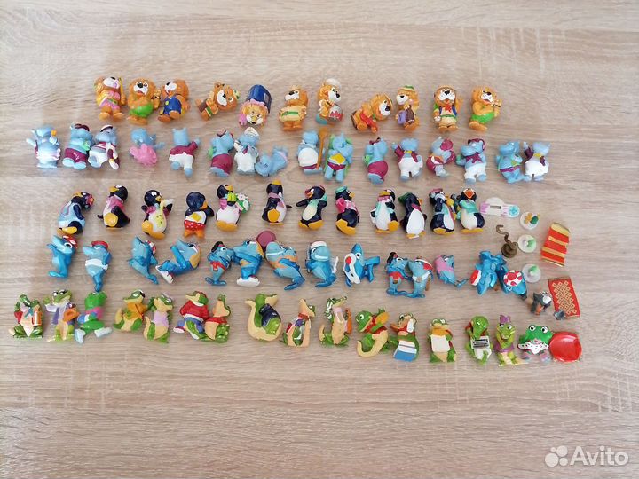 Игрушки из киндера 90х 70 штук
