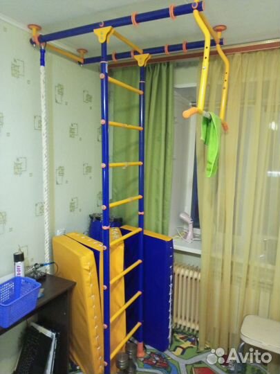 Спортивная стенка