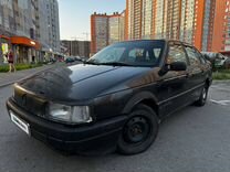 Volkswagen Passat 1.8 MT, 1991, 321 000 км, с пробегом, цена 99 999 руб.