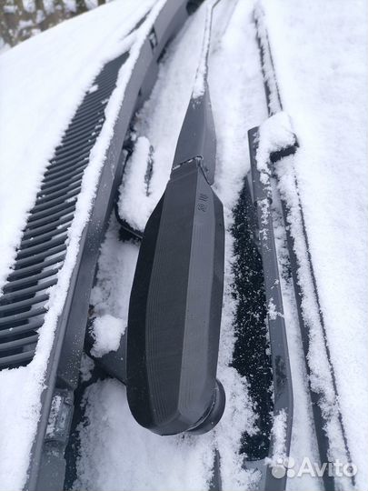 Крышка передн стеклоочистителя Ford C-Max