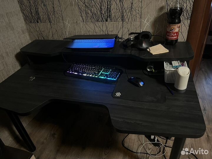 Игровой стол