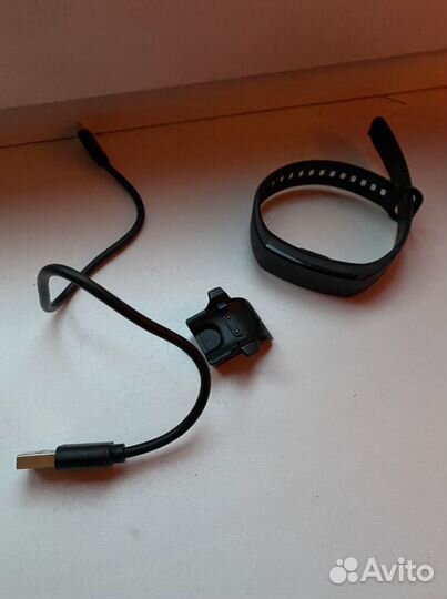 Фитнес браслет huawei honor band 3