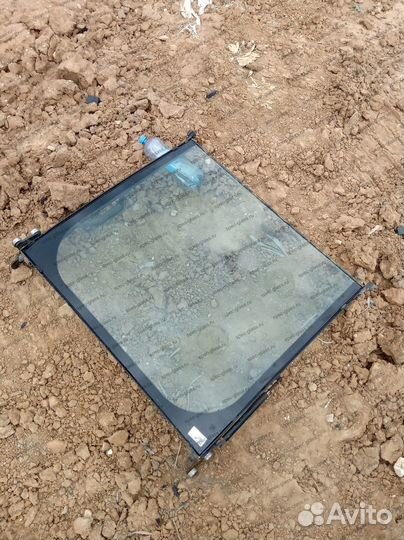 Стекло кабины elaz CMI723