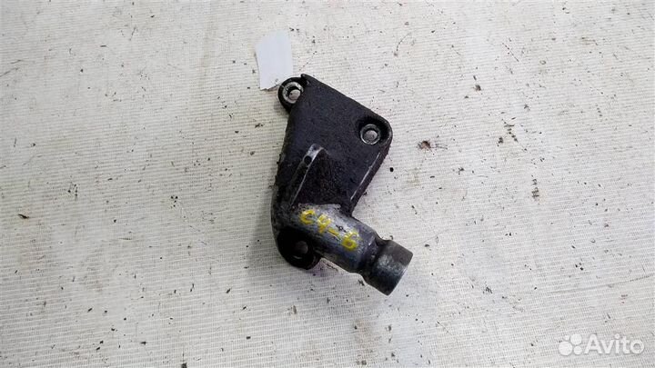 Кронштейн двс передний Audi 100 C4 91-94г