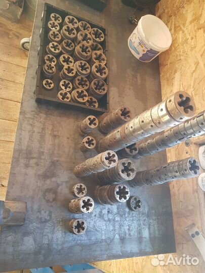 Метчики, плашки, фрезы СССР