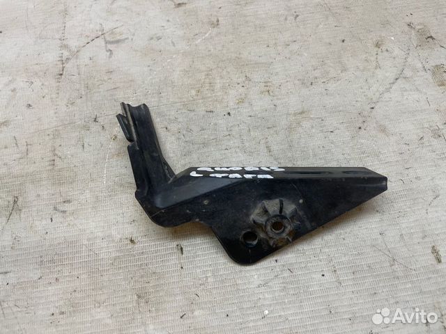 Кронштейн фары передний левый Kia Quoris KH G6DJ