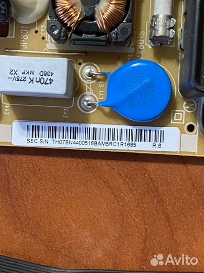 Bn44-00518b от Samsung ue40es6100w