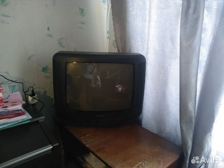 Телевизор Goldstar 23 system