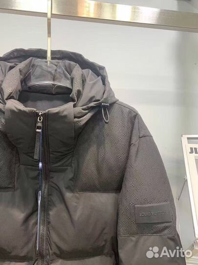 Louis Vuitton пуховик