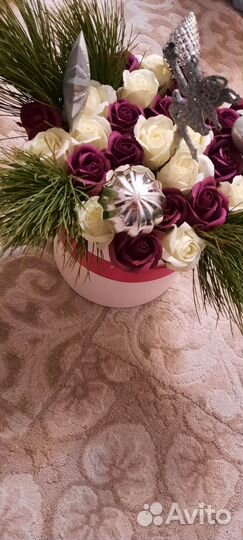 Мыльные розы в коробке