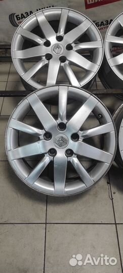 R16/5x114,3 et 47 (dia 66.1)