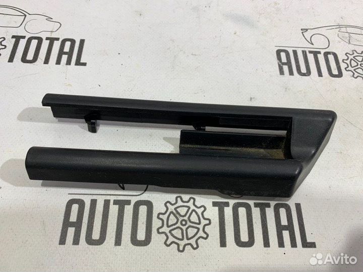 Накладка сиденья передняя правая Bmw 745 E65