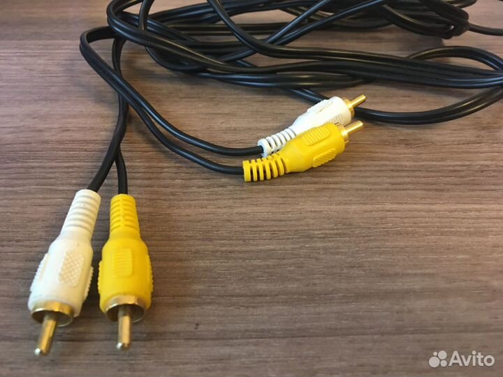 Кабель RCA (тюльпан) - RCA (тюльпан) 1,5 метра