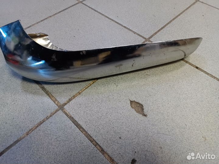 Угол заднего бампера газ 24 левый