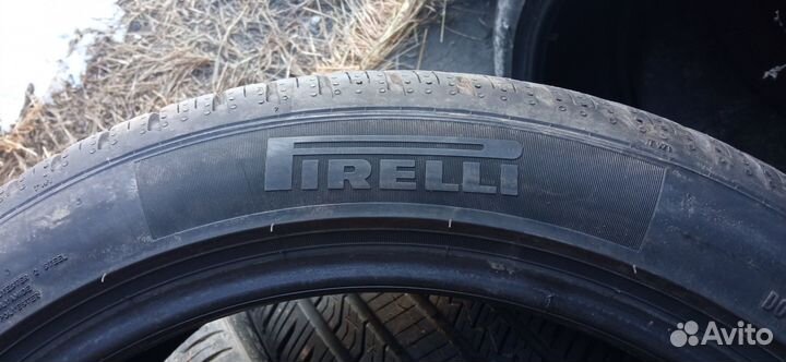 Pirelli P8FS 215/45 R17 91V