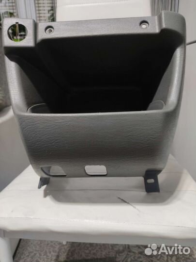 Центральная кансоль Додж караван 4