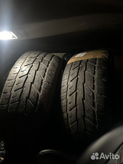 285/40 r22