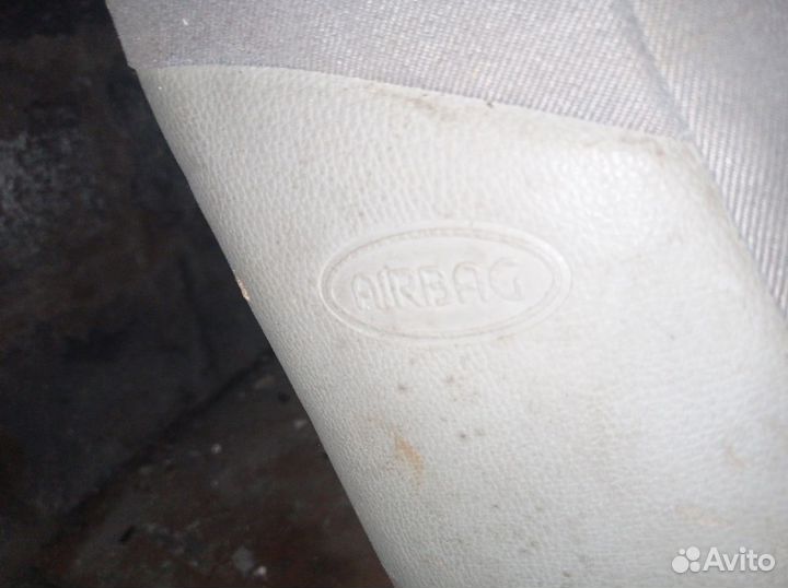 Сиденья рено логан