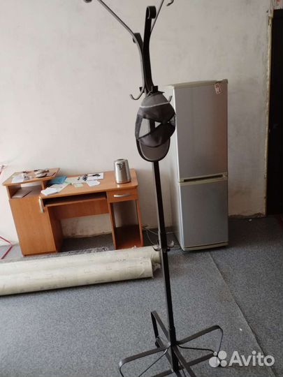 Вешалка напольная