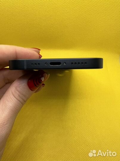 Корпус на iPhone 13