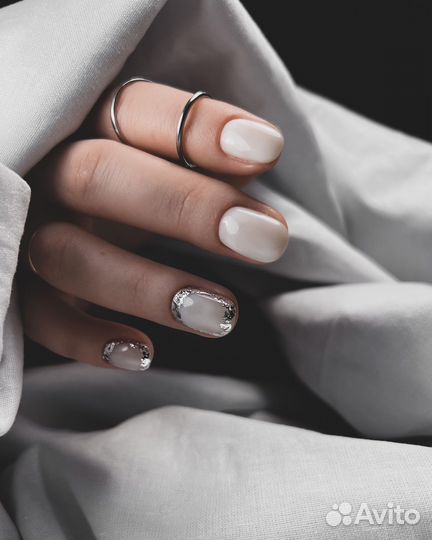 Маникюр с покрытием гель-лаком