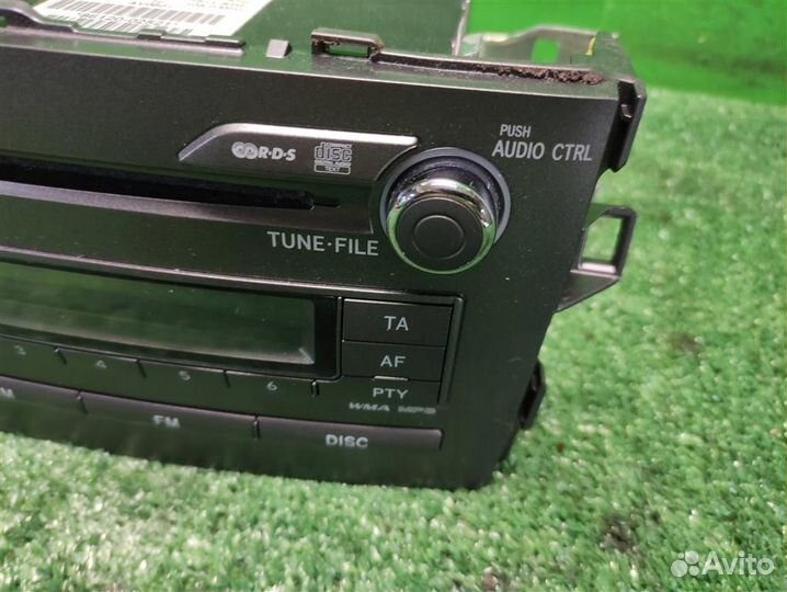 Магнитола Toyota Auris E150 2009