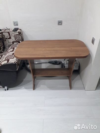 Кухонный стол бу