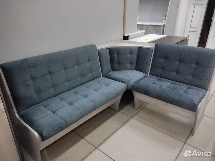 Угловая скамья 