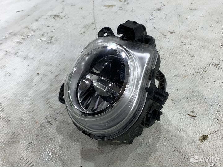 Противотуманная фара правая BMW X2 F39