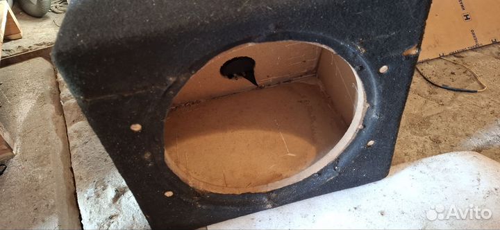 Короб для сабвуфера 12